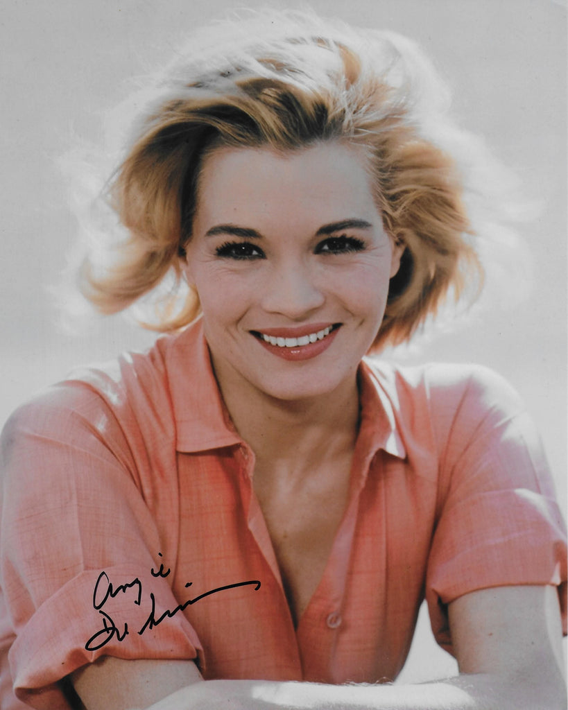 Cat. #001242122: ANGIE DICKINSON | Classic Entertainment Autographs